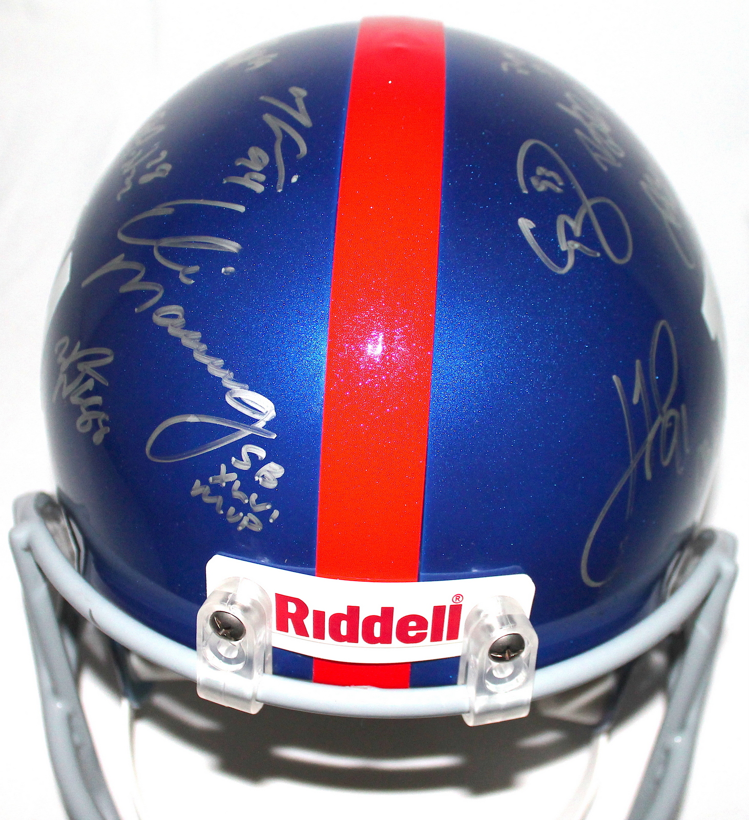 2011-12 Giants Team Signed by (22) with Eli Manning, Victor Cruz, Hakeem Nicks, Justin Tuck, Mario Manningham (Steiner COA) at PristineAuction.com 2011-12 Giants Team Signed by (22) with Eli Manning, Victor Cruz, Hakeem Nicks, Justin Tuck, Mario Manningham (Steiner COA) at PristineAuction.com