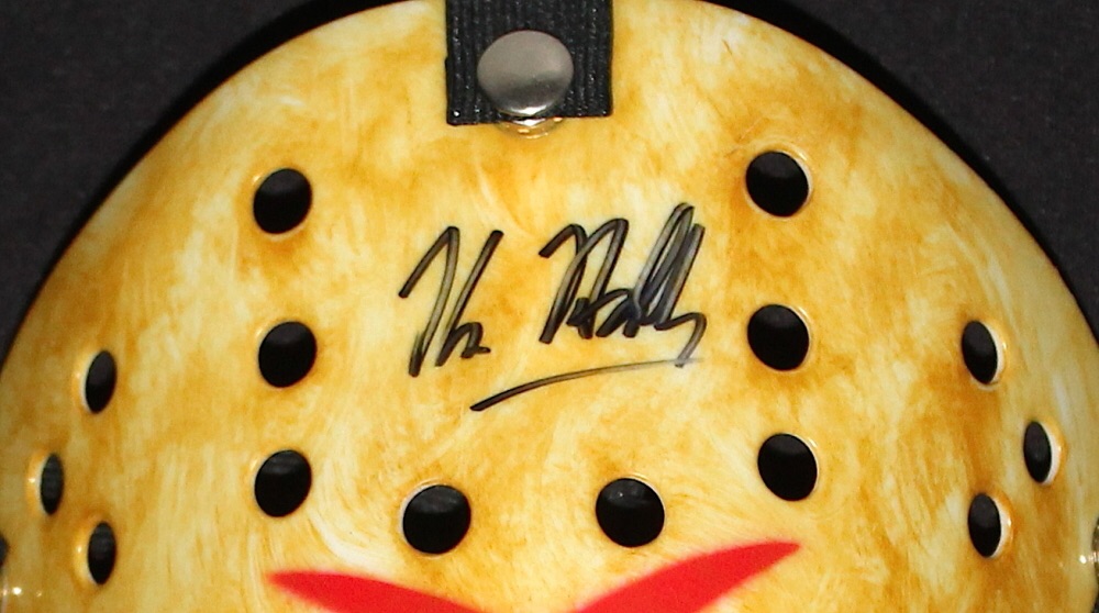 Kane Hodder Signed Jason "Friday the 13th" Hockey Mask (Hodder COA) at PristineAuction.com Kane Hodder Signed Jason "Friday the 13th" Hockey Mask (Hodder COA) at PristineAuction.com