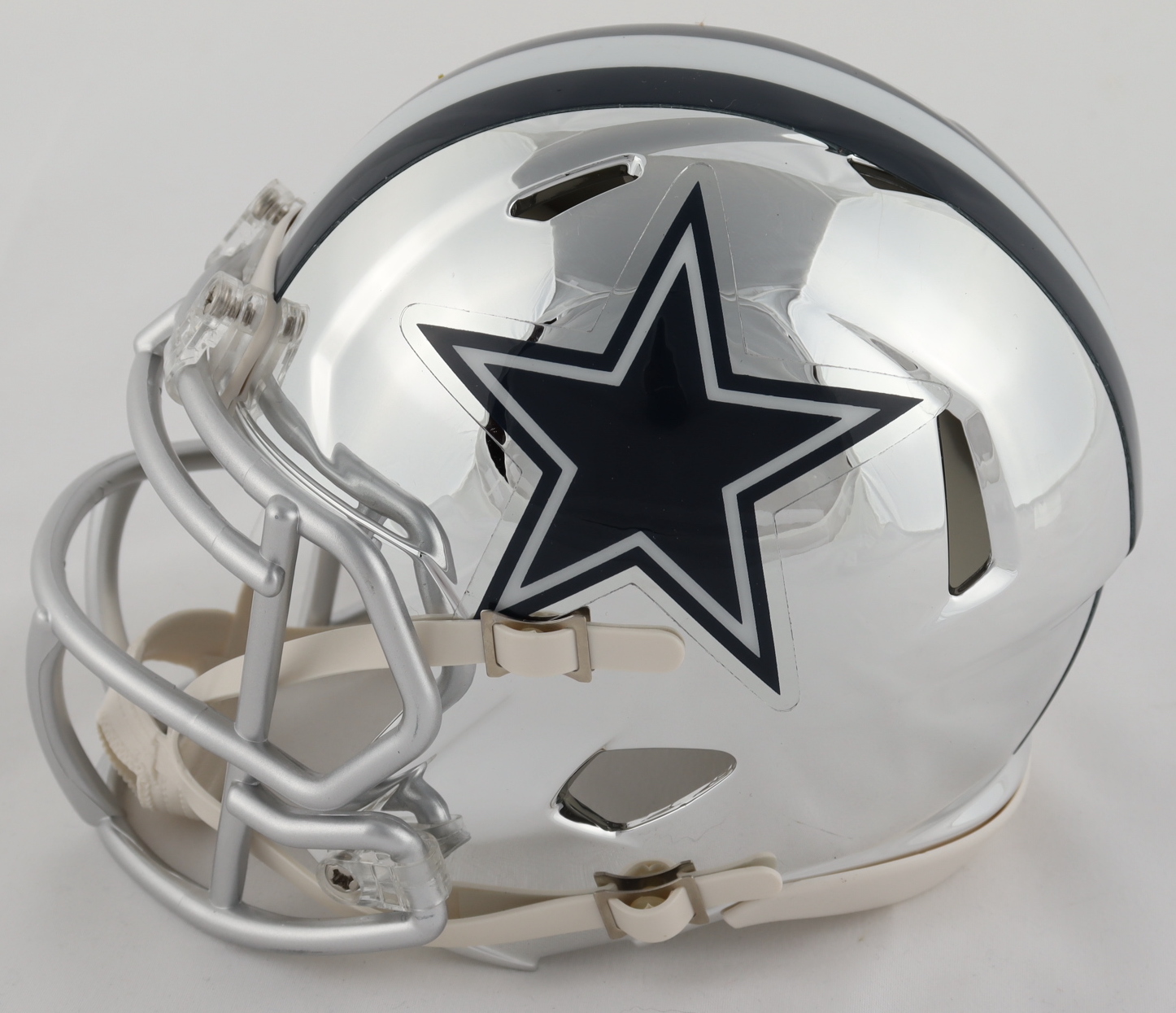 Amari Cooper Signed Cowboys Chrome Speed Mini Helmet (JSA COA) at PristineAuction.com Amari Cooper Signed Cowboys Chrome Speed Mini Helmet (JSA COA) at PristineAuction.com