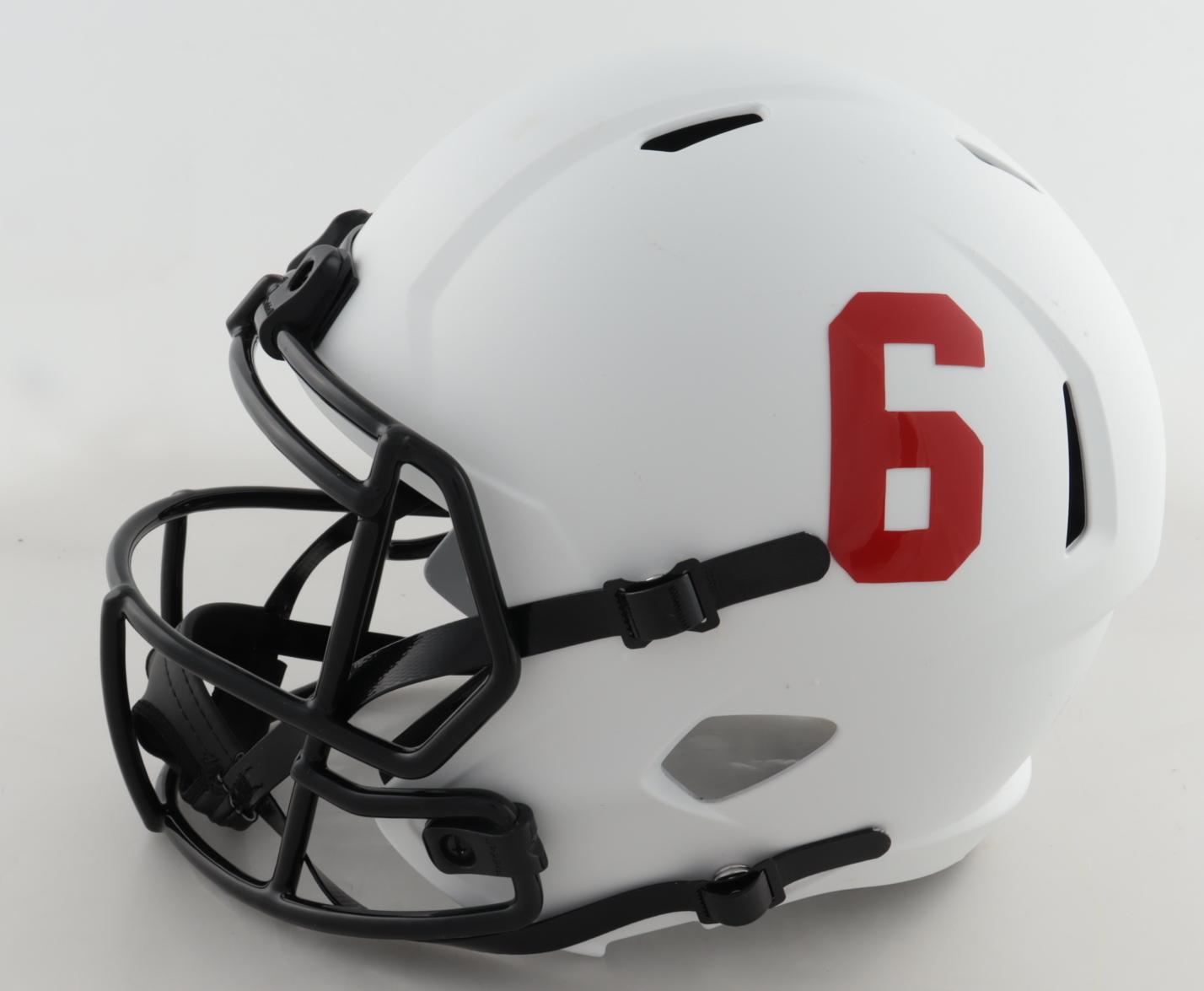 DeVonta Smith Signed Alabama Crimson Tide Full-Size Lunar Eclipse Alternate Speed Helmet (Beckett Hologram) at PristineAuction.com DeVonta Smith Signed Alabama Crimson Tide Full-Size Lunar Eclipse Alternate Speed Helmet (Beckett Hologram) at PristineAuction.com