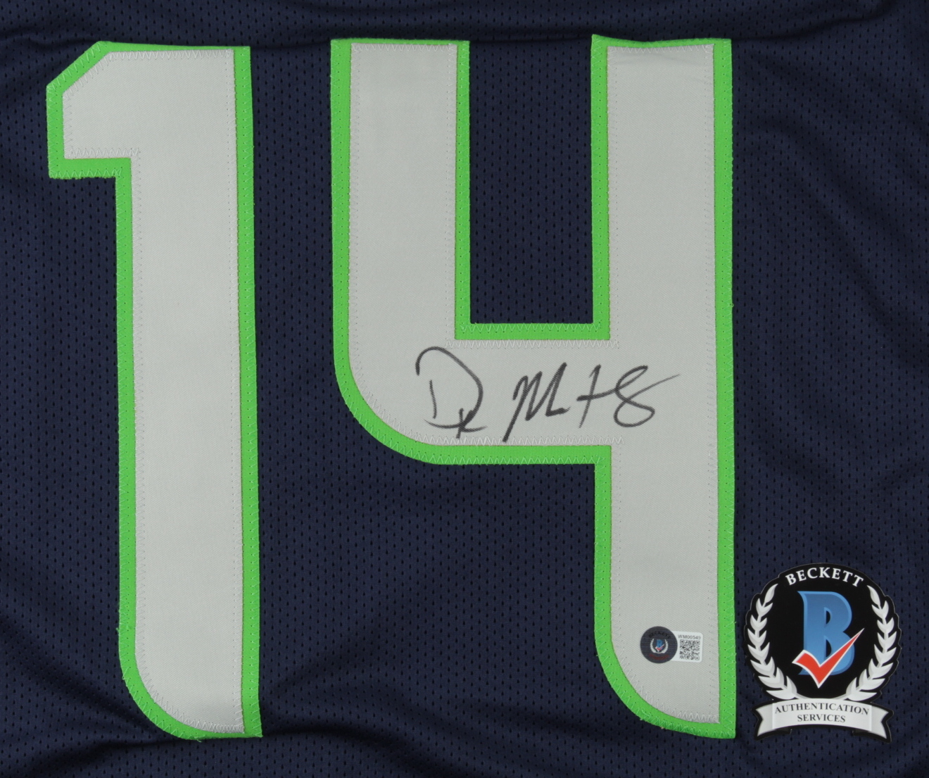 DK Metcalf Signed Jersey (Beckett Hologram) at PristineAuction.com DK Metcalf Signed Jersey (Beckett Hologram) at PristineAuction.com