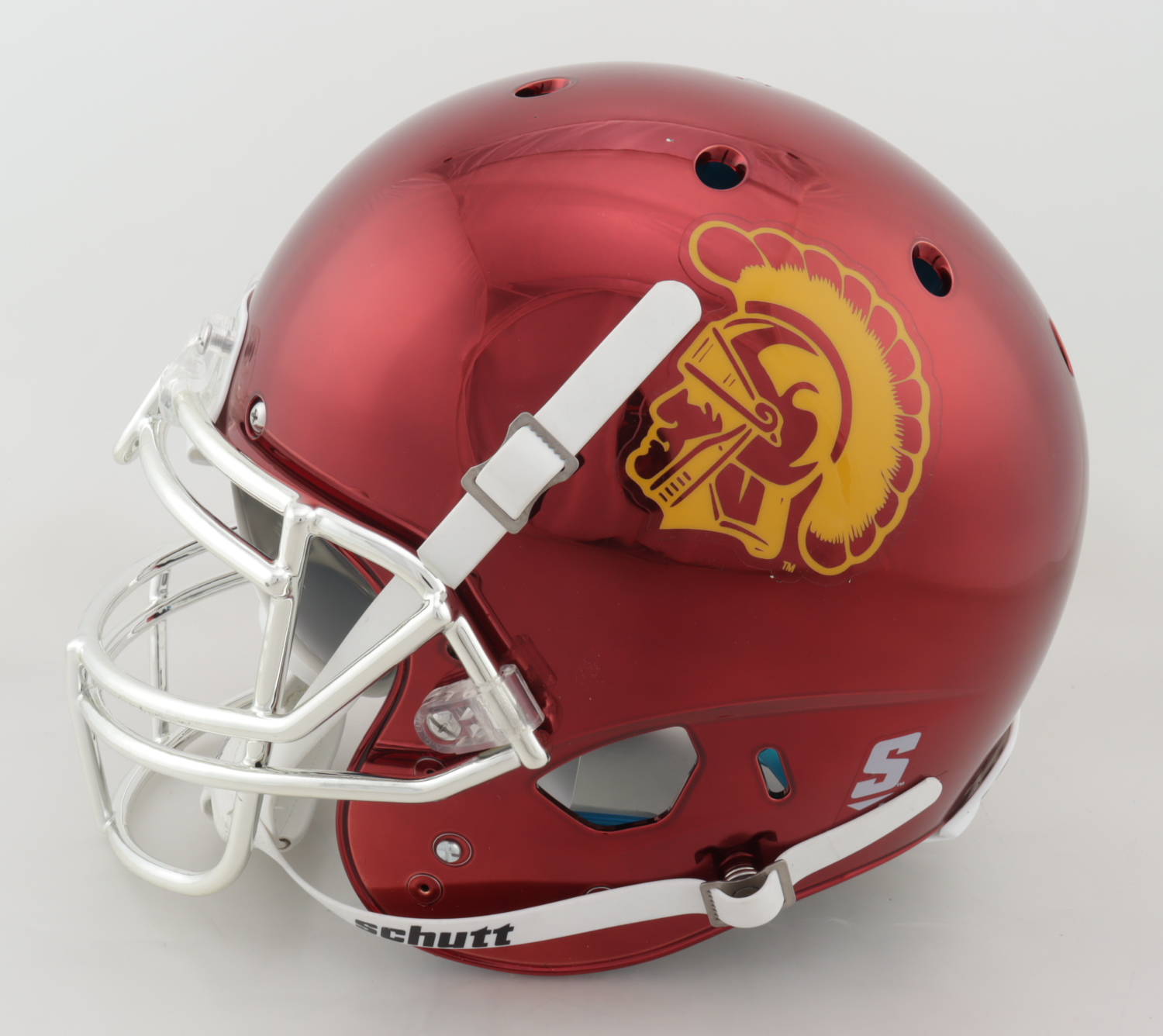 O.J. Simpson Signed USC Trojans Full-Size Authentic On-Field Chrome Helmet Inscribed "Heisman '68" & "National Champs 67" (JSA COA) at PristineAuction.com O.J. Simpson Signed USC Trojans Full-Size Authentic On-Field Chrome Helmet Inscribed "Heisman '68" & "National Champs 67" (JSA COA) at PristineAuction.com