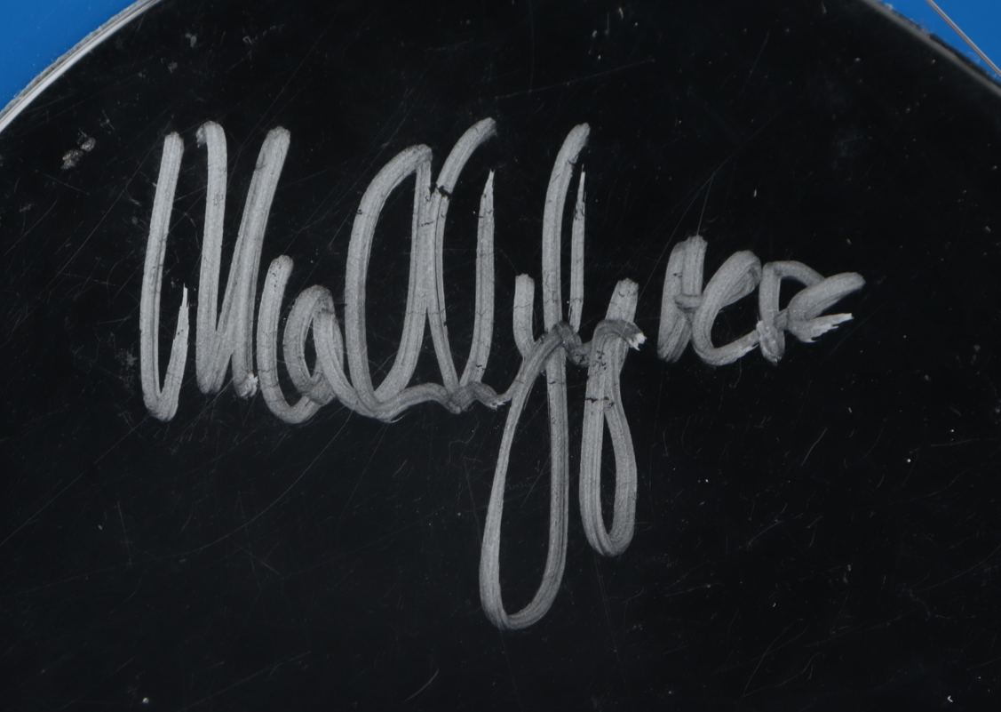 Malcolm Young Signed 38" Acoustic Guitar (JSA Hologram) (See Description) at PristineAuction.com Malcolm Young Signed 38" Acoustic Guitar (JSA Hologram) (See Description) at PristineAuction.com