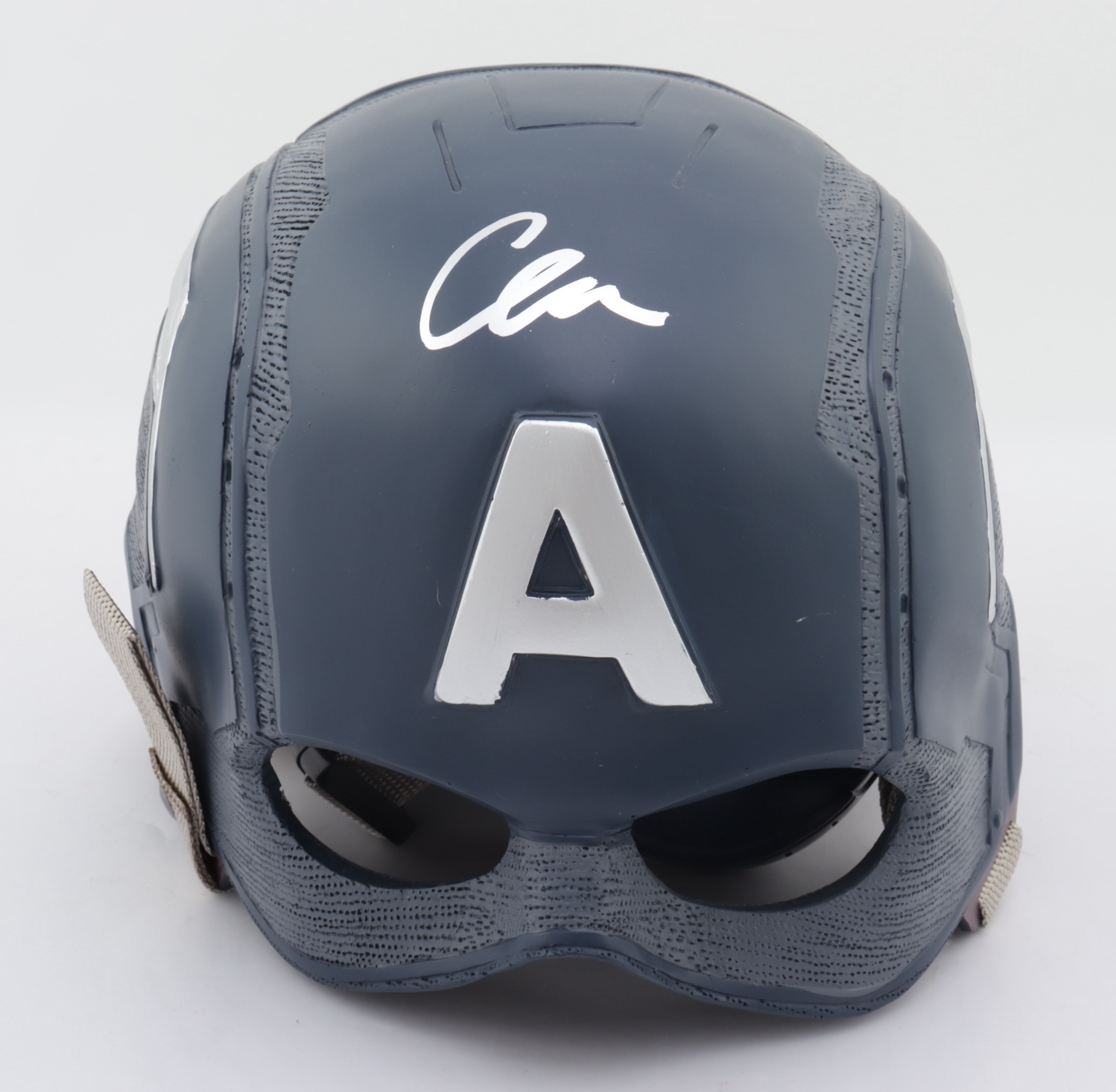 Chris Evans Signed "Captain America" Full-Size Movie Replica Helmet (Beckett Hologram) at PristineAuction.com Chris Evans Signed "Captain America" Full-Size Movie Replica Helmet (Beckett Hologram) at PristineAuction.com