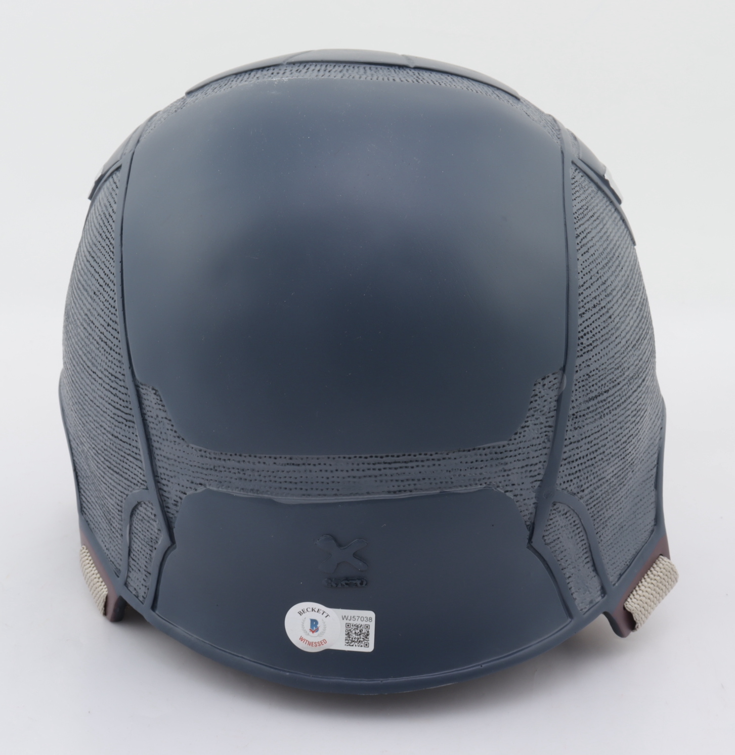 Chris Evans Signed "Captain America" Full-Size Movie Replica Helmet (Beckett Hologram) at PristineAuction.com Chris Evans Signed "Captain America" Full-Size Movie Replica Helmet (Beckett Hologram) at PristineAuction.com