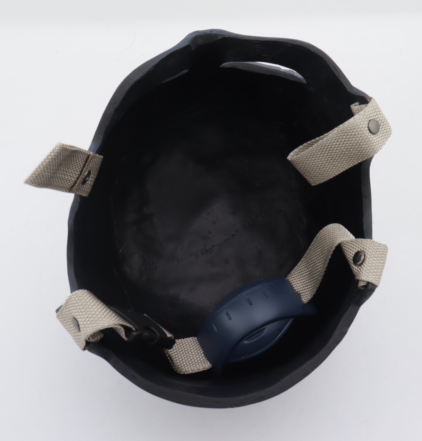 Chris Evans Signed "Captain America" Full-Size Movie Replica Helmet (Beckett Hologram) at PristineAuction.com Chris Evans Signed "Captain America" Full-Size Movie Replica Helmet (Beckett Hologram) at PristineAuction.com