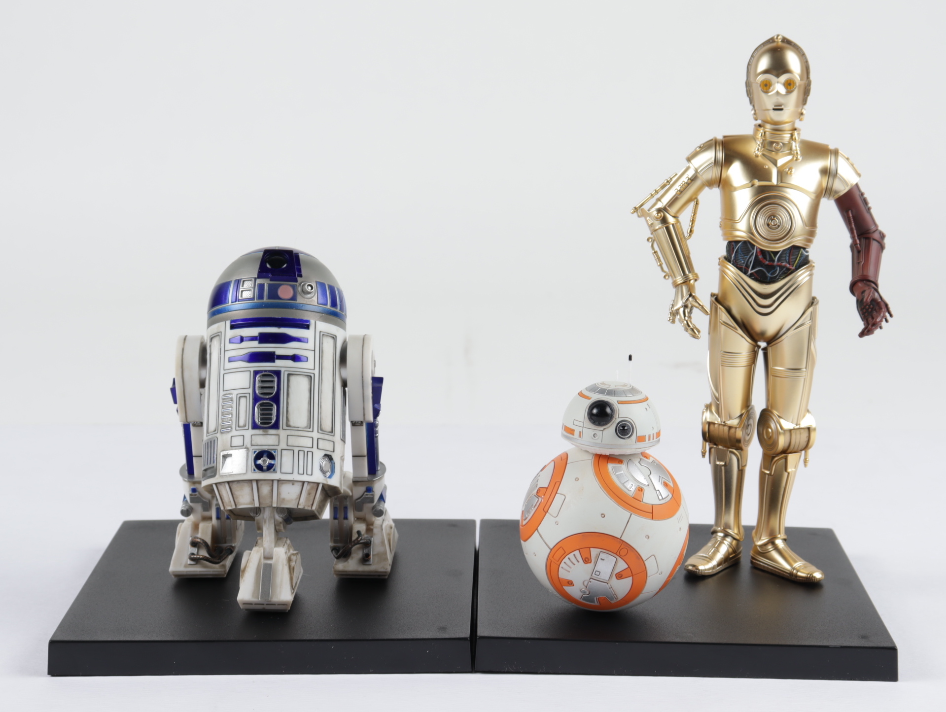 Set of (3) Kotobukiya Painted "Star Wars" C-3PO, R2-D2, & BB-8 Figures With Display Stand at PristineAuction.com Set of (3) Kotobukiya Painted "Star Wars" C-3PO, R2-D2, & BB-8 Figures With Display Stand at PristineAuction.com