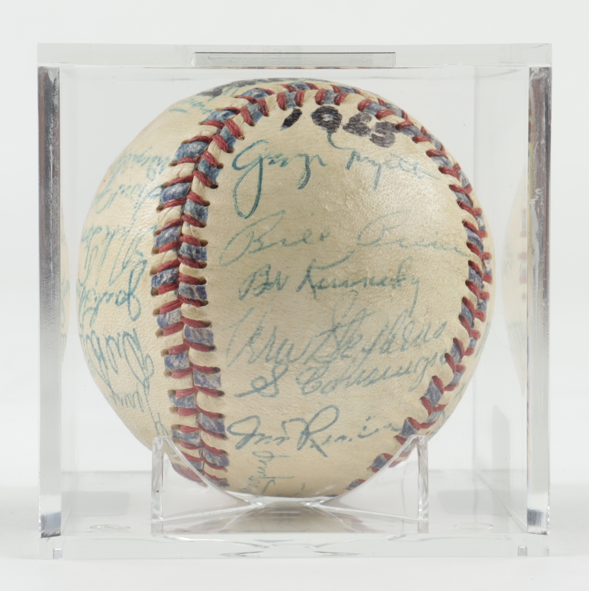 1955 White Sox Baseball Team-Signed by (29) with Nelson Fox, George Kell, Jim Busby, Bill Pierce, Sherm Lollar, Del Wilber with Display Case (SportsCards LOA) at PristineAuction.com 1955 White Sox Baseball Team-Signed by (29) with Nelson Fox, George Kell, Jim Busby, Bill Pierce, Sherm Lollar, Del Wilber with Display Case (SportsCards LOA) at PristineAuction.com