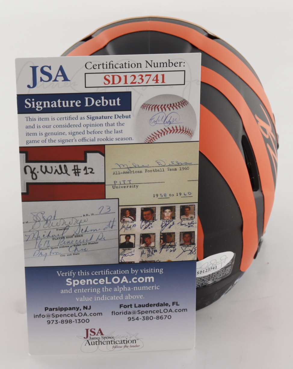 Tee Higgins Signed Bengals Eclipse Alternate Speed Mini Helmet (JSA COA) at PristineAuction.com Tee Higgins Signed Bengals Eclipse Alternate Speed Mini Helmet (JSA COA) at PristineAuction.com