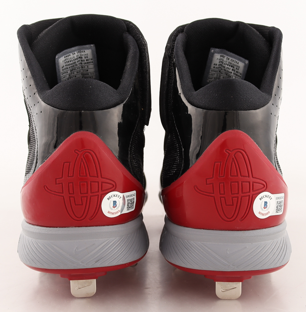 Cody Ross Signed Pair of Nike Baseball Cleats (Beckett Hologram) at PristineAuction.com Cody Ross Signed Pair of Nike Baseball Cleats (Beckett Hologram) at PristineAuction.com