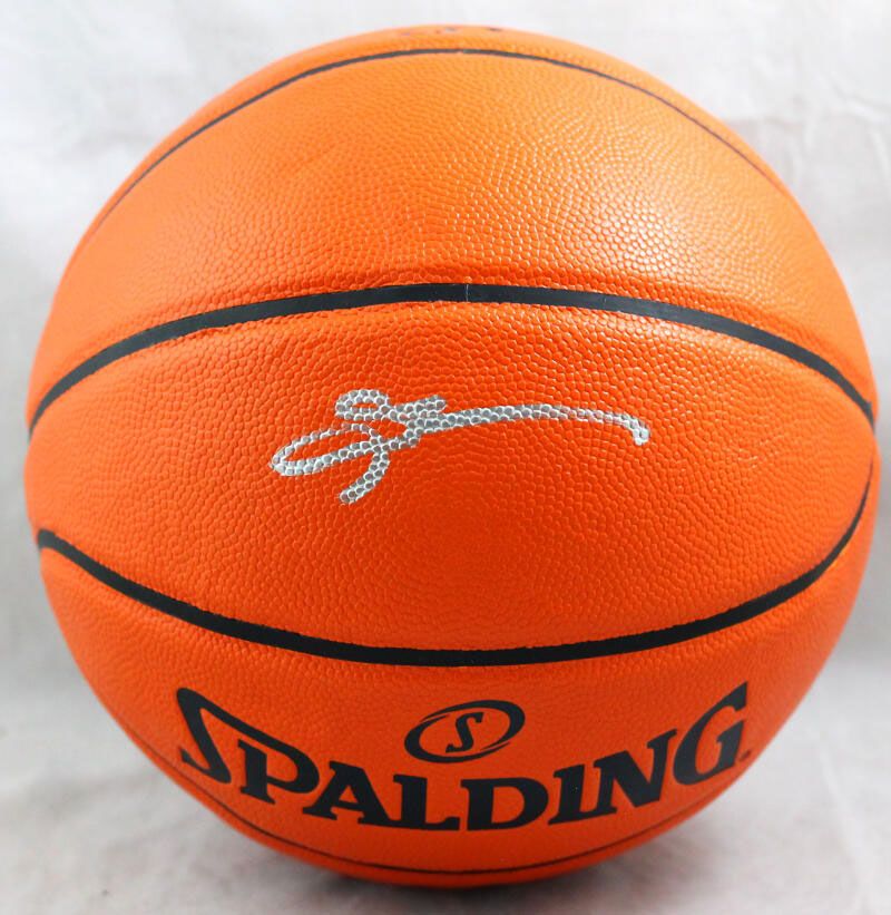 Allen Iverson Signed NBA Basketball (Beckett) at PristineAuction.com Allen Iverson Signed NBA Basketball (Beckett) at PristineAuction.com