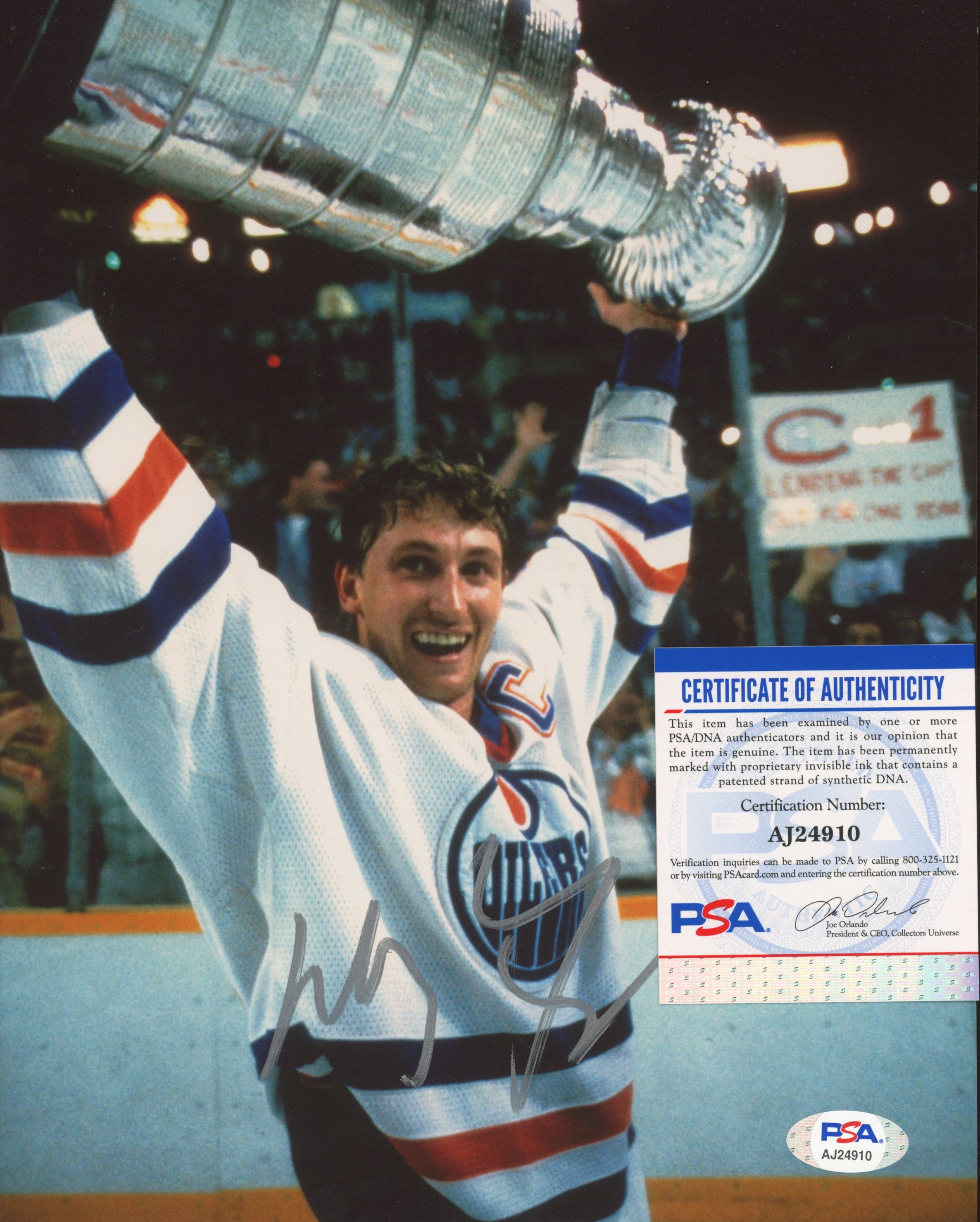 Wayne Gretzky Signed Oilers 8x10 Photo (PSA COA) at PristineAuction.com Wayne Gretzky Signed Oilers 8x10 Photo (PSA COA) at PristineAuction.com