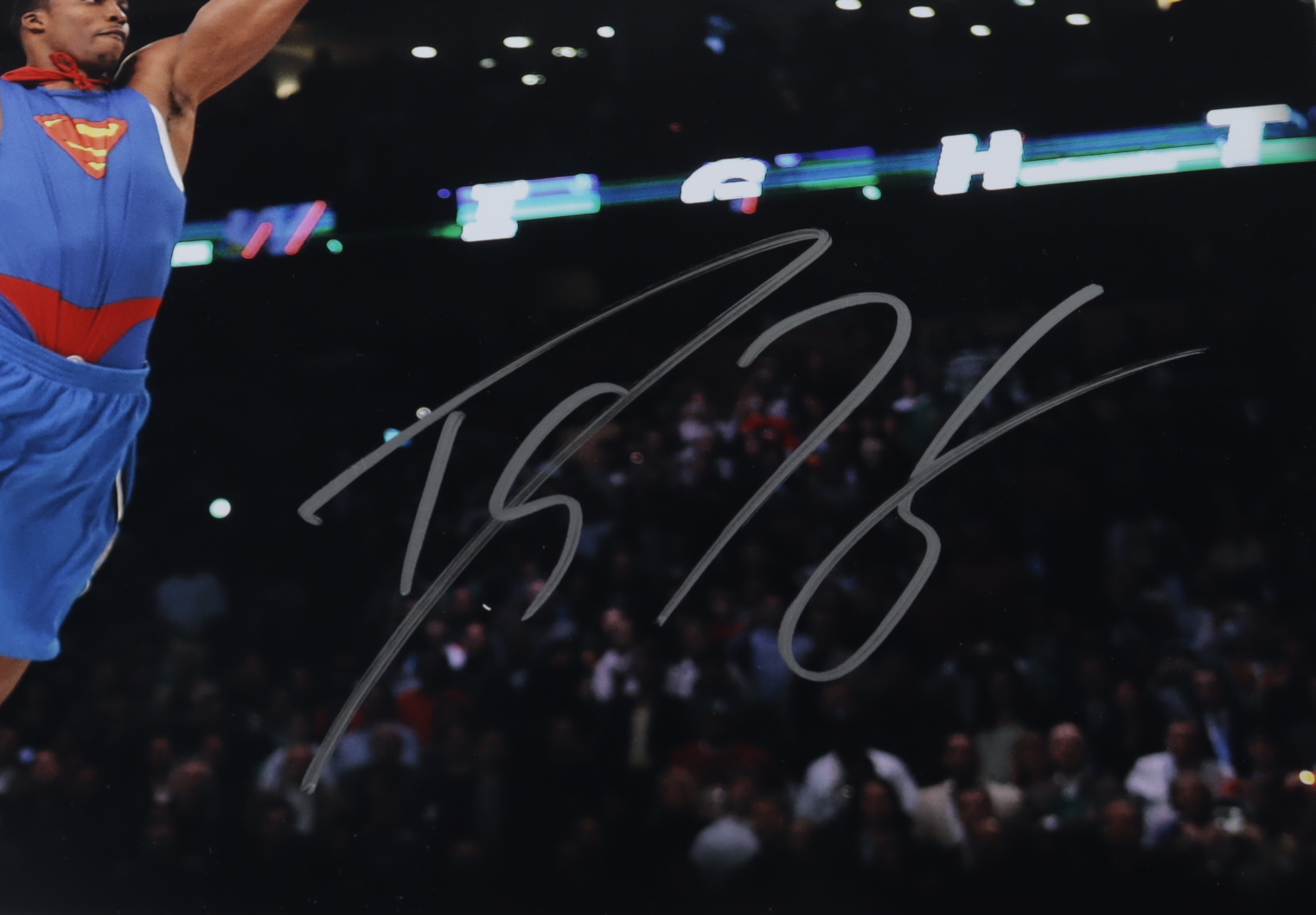 Dwight Howard Signed 11x14 Photo (Beckett COA) at PristineAuction.com Dwight Howard Signed 11x14 Photo (Beckett COA) at PristineAuction.com