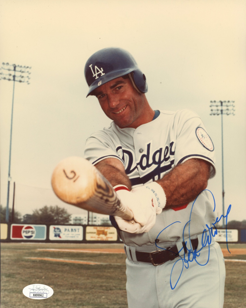 Steve Garvey Signed Dodgers 8x10 Photo (JSA COA) Pristine Auction