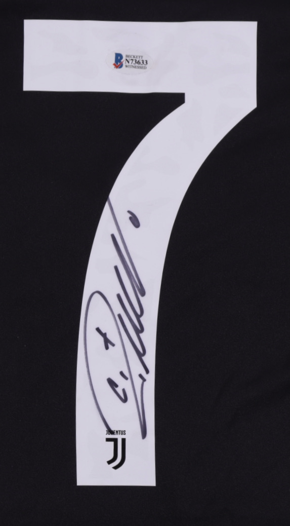 Cristiano Ronaldo Signed Juventus F.C. Jersey (Beckett COA) at PristineAuction.com Cristiano Ronaldo Signed Juventus F.C. Jersey (Beckett COA) at PristineAuction.com