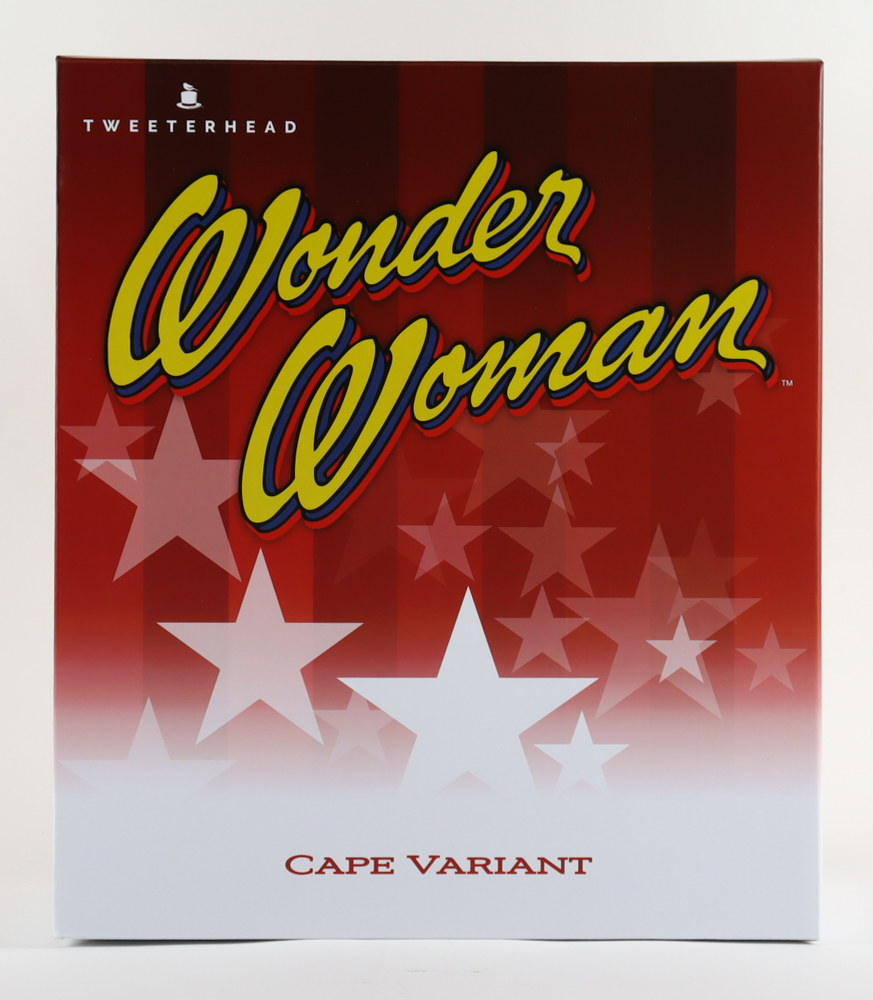 Wonder Woman - Lynda Carter - DC Comics Tweeterhead Limited Edition Cape Variant Maquette Statue at PristineAuction.com Wonder Woman - Lynda Carter - DC Comics Tweeterhead Limited Edition Cape Variant Maquette Statue at PristineAuction.com