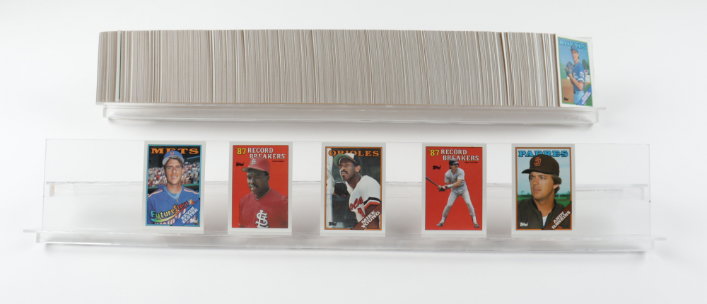 1988 Topps Baseball Complete Set of (792) Cards with #1 Vince Coleman, #7 Benny Santiago, #9 Andy Hawkins, #11 Mike Young, #8 Kevin Elster