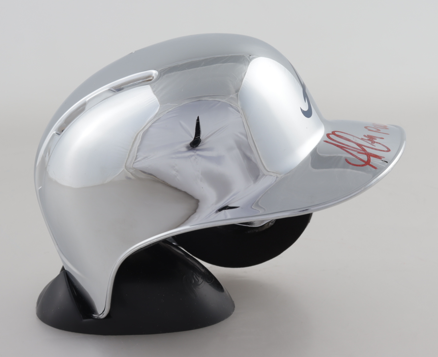 Ozzie Albies Signed Braves Chrome Batting Mini-Helmet Inscribed "Puchi" (Beckett Hologram) at PristineAuction.com Ozzie Albies Signed Braves Chrome Batting Mini-Helmet Inscribed "Puchi" (Beckett Hologram) at PristineAuction.com