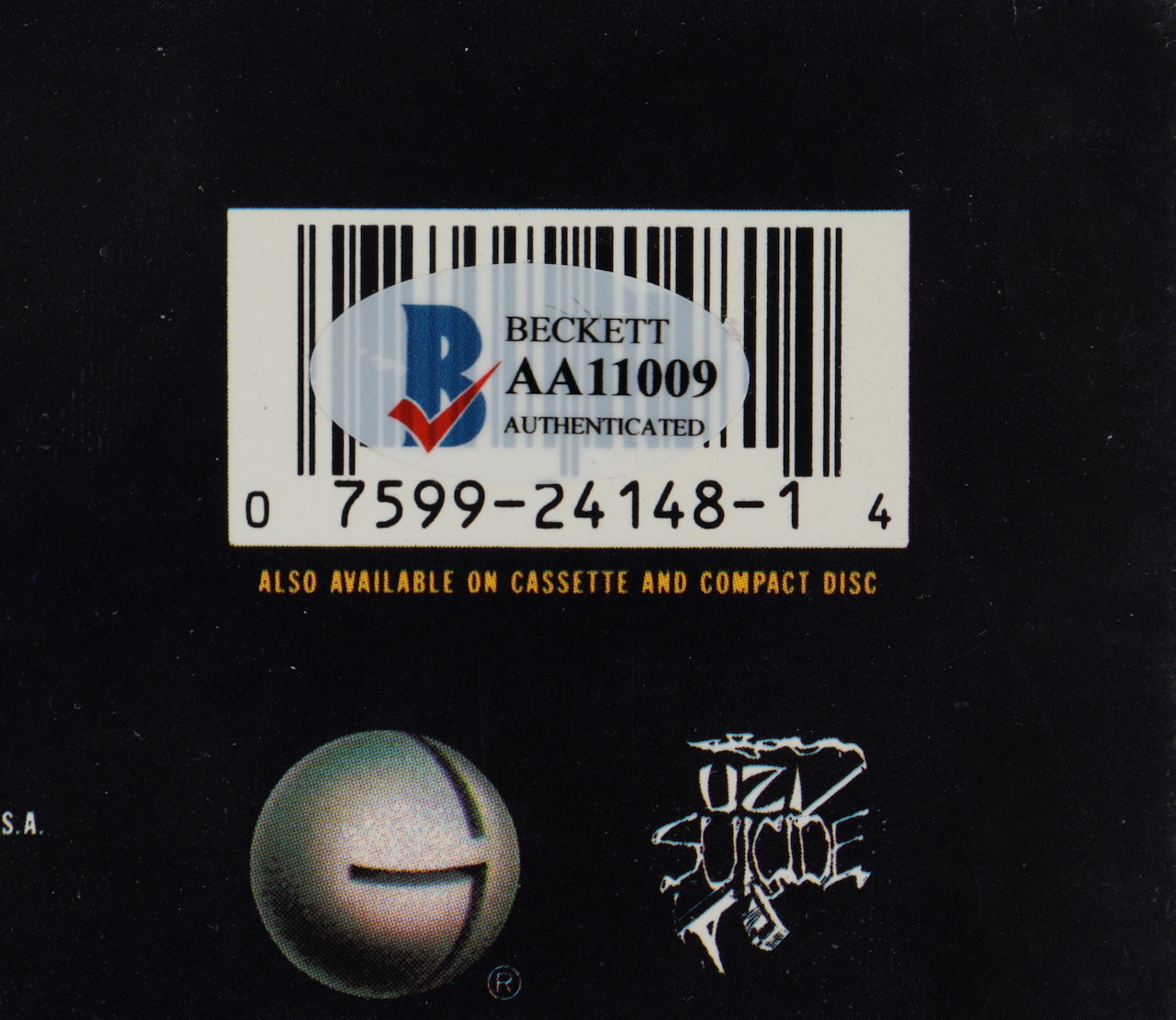 Slash, Duff McKagan & Steven Adler Signed "Appetite For Destruction" Vinyl Record Album (Beckett LOA) at PristineAuction.com Slash, Duff McKagan & Steven Adler Signed "Appetite For Destruction" Vinyl Record Album (Beckett LOA) at PristineAuction.com