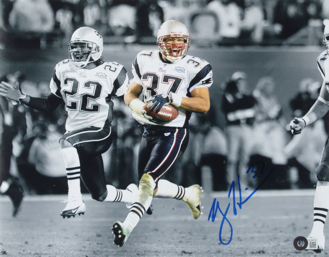 Rodney Harrison Signed Patriots 11x14 Photo (Beckett Hologram) at PristineAuction.com Rodney Harrison Signed Patriots 11x14 Photo (Beckett Hologram) at PristineAuction.com