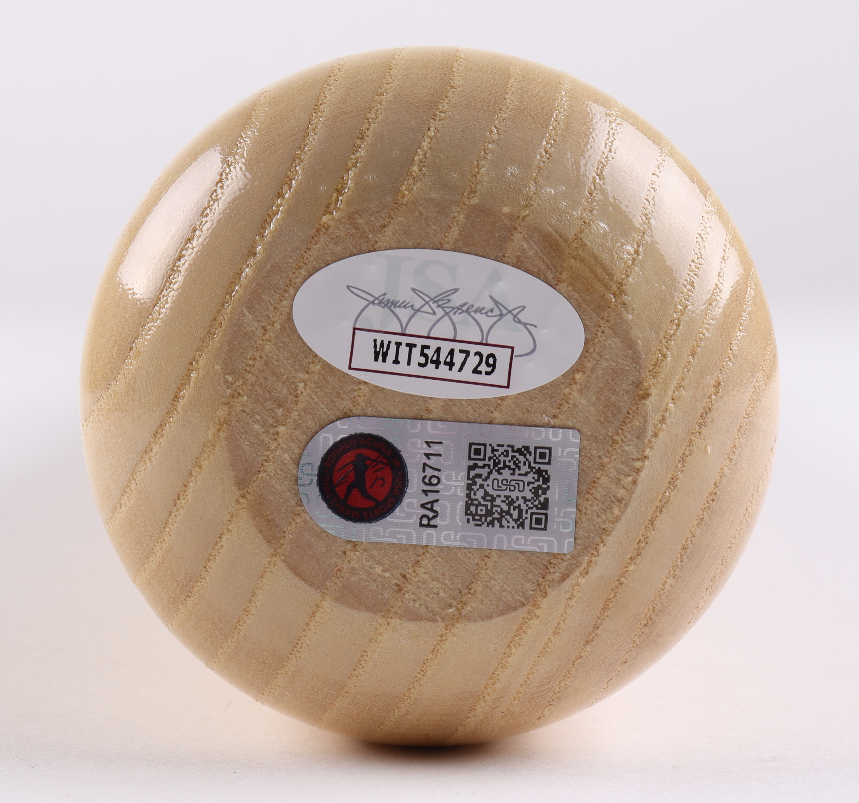 Ronald Acuna Jr. Signed Rawlings Pro Baseball Bat (JSA COA & Acuna Jr. Hologram) at PristineAuction.com Ronald Acuna Jr. Signed Rawlings Pro Baseball Bat (JSA COA & Acuna Jr. Hologram) at PristineAuction.com