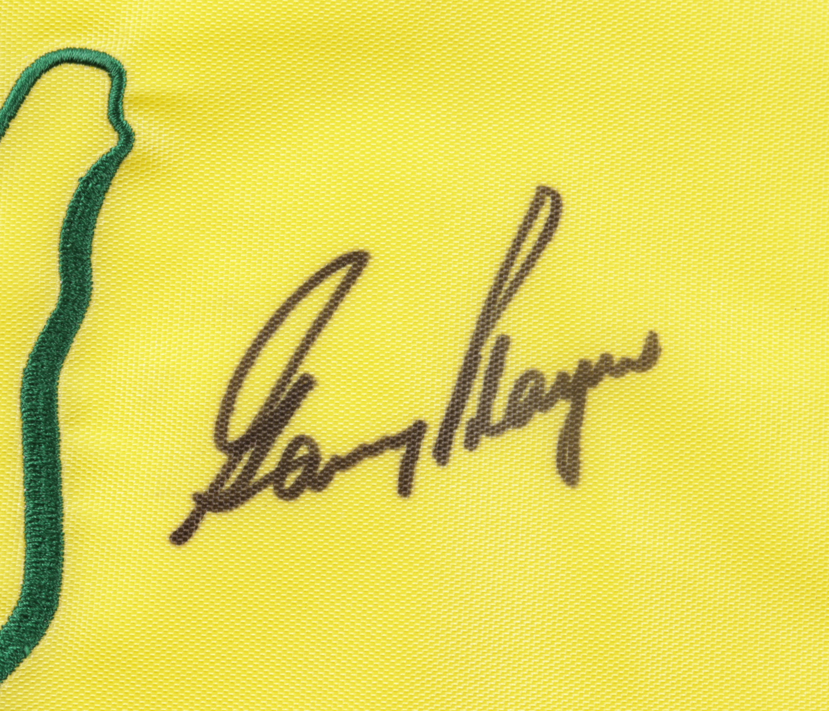 Jack Nicklaus, Arnold Palmer & Gary Player Signed 2005 Masters Golf Pin Flag (Beckett LOA & JSA Hologram) at PristineAuction.com Jack Nicklaus, Arnold Palmer & Gary Player Signed 2005 Masters Golf Pin Flag (Beckett LOA & JSA Hologram) at PristineAuction.com