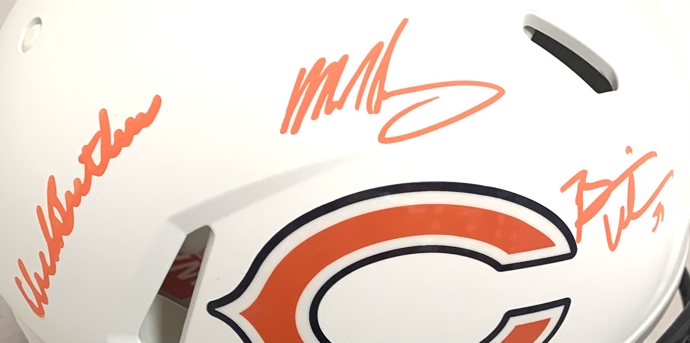 Dick Butkus, Mike Singletary & Brian Urlacher Signed Bears Full-Size Authentic On-Field Matte White Alternate Speed Helmet (Beckett Hologram) at PristineAuction.com Dick Butkus, Mike Singletary & Brian Urlacher Signed Bears Full-Size Authentic On-Field Matte White Alternate Speed Helmet (Beckett Hologram) at PristineAuction.com