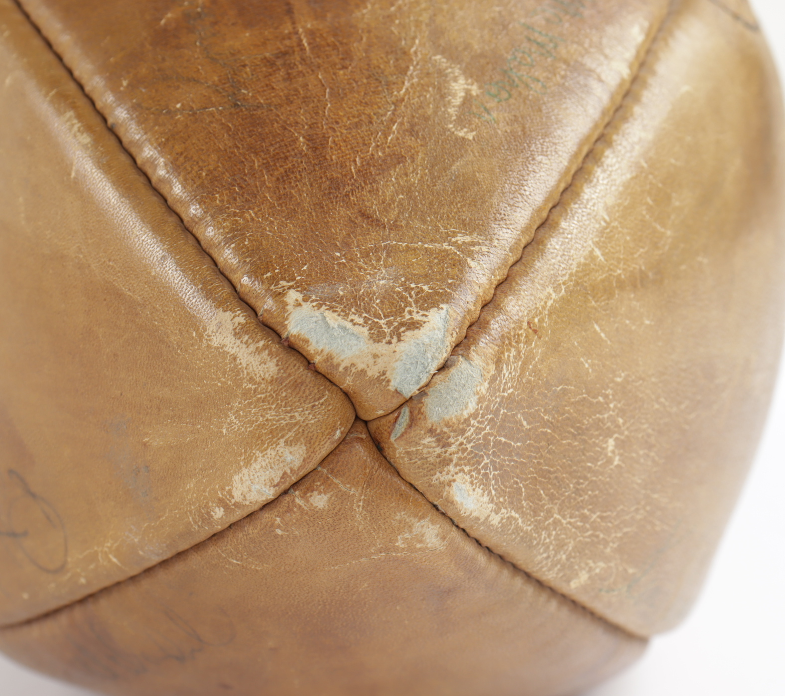 1960 Broncos American Football League Football Team-Signed by (43) with Johnny Hatley, George Herring, Bill Yelverton, Dick Doyle, Ken Carpenter (Beckett LOA) (See Description) at PristineAuction.com 1960 Broncos American Football League Football Team-Signed by (43) with Johnny Hatley, George Herring, Bill Yelverton, Dick Doyle, Ken Carpenter (Beckett LOA) (See Description) at PristineAuction.com