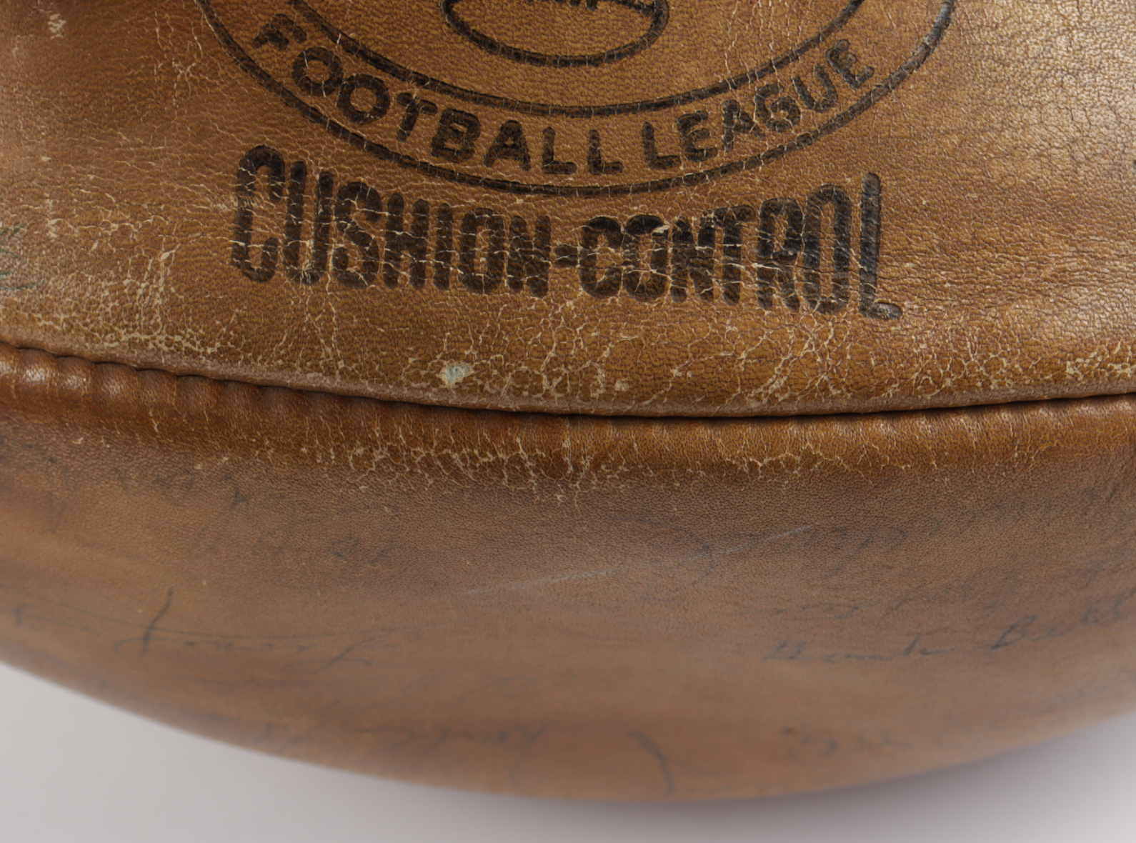 1960 Broncos American Football League Football Team-Signed by (43) with Johnny Hatley, George Herring, Bill Yelverton, Dick Doyle, Ken Carpenter (Beckett LOA) (See Description) at PristineAuction.com 1960 Broncos American Football League Football Team-Signed by (43) with Johnny Hatley, George Herring, Bill Yelverton, Dick Doyle, Ken Carpenter (Beckett LOA) (See Description) at PristineAuction.com