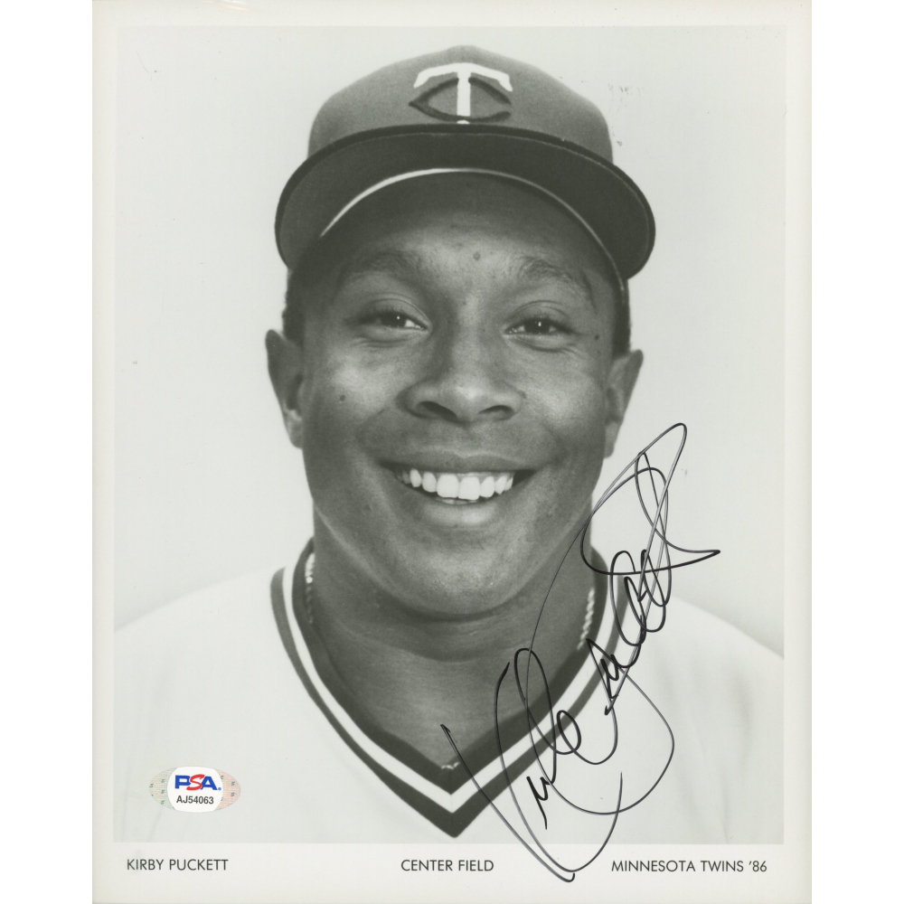 Kirby Puckett Signed 8x10 Vintage Twins Team Issued Photo (PSA COA