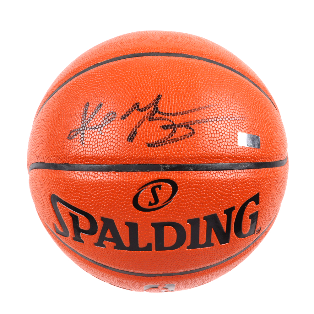 kobe bryant signed basketball