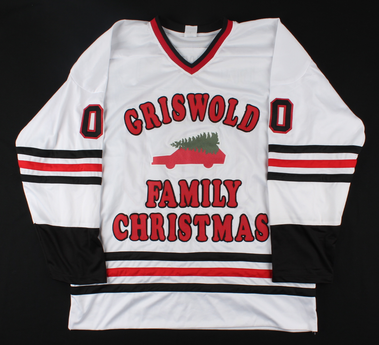 Chevy Chase Signed Jersey (Beckett Hologram) at PristineAuction.com Chevy Chase Signed Jersey (Beckett Hologram) at PristineAuction.com