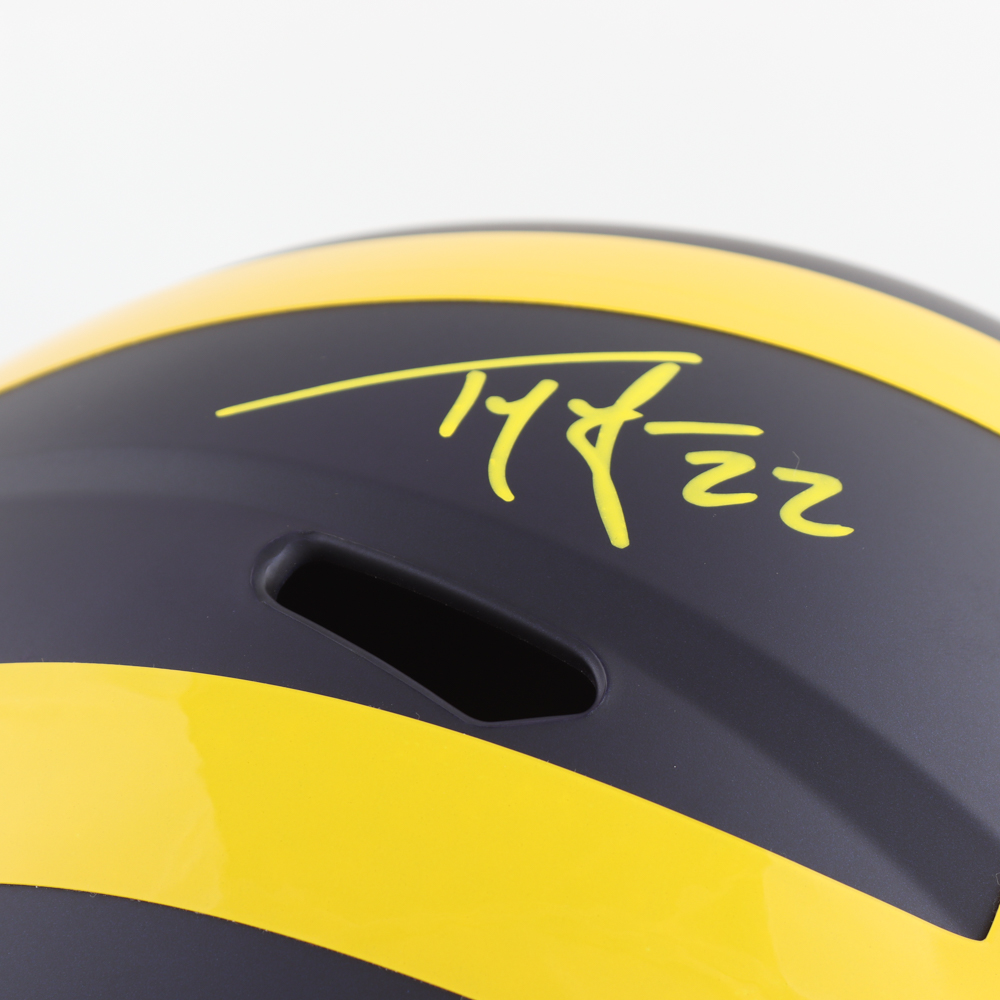 Ty Law Signed Michigan Wolverines Full-Size Matte Black Speed Helmet (Beckett Hologram) at PristineAuction.com Ty Law Signed Michigan Wolverines Full-Size Matte Black Speed Helmet (Beckett Hologram) at PristineAuction.com