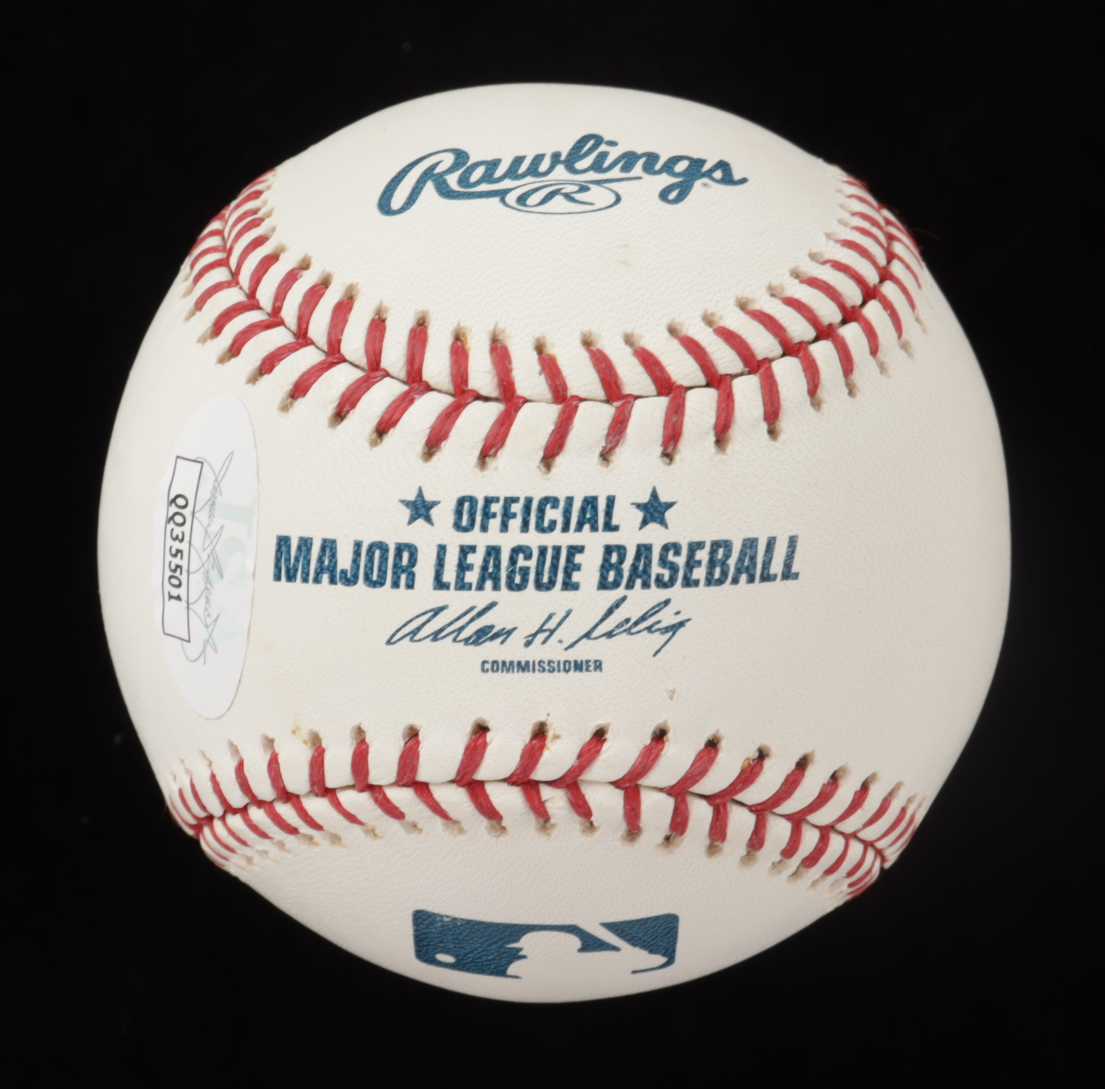 Gary Carter Signed OML Baseball with Display Case (JSA COA) at PristineAuction.com Gary Carter Signed OML Baseball with Display Case (JSA COA) at PristineAuction.com