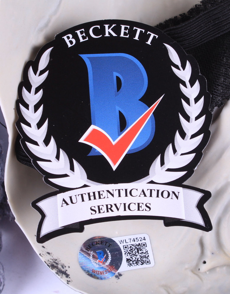 Corey Taylor Signed "Slipknot" Mask (Beckett Hologram) (See Description) at PristineAuction.com Corey Taylor Signed "Slipknot" Mask (Beckett Hologram) (See Description) at PristineAuction.com