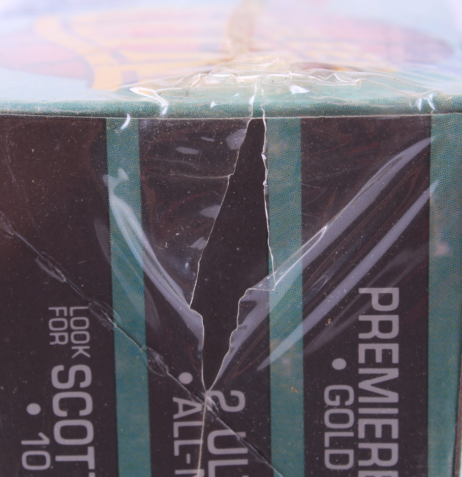 1992-93 Fleer Ultra Series 1 Basketball Hobby Box with (36) Packs at PristineAuction.com 1992-93 Fleer Ultra Series 1 Basketball Hobby Box with (36) Packs at PristineAuction.com