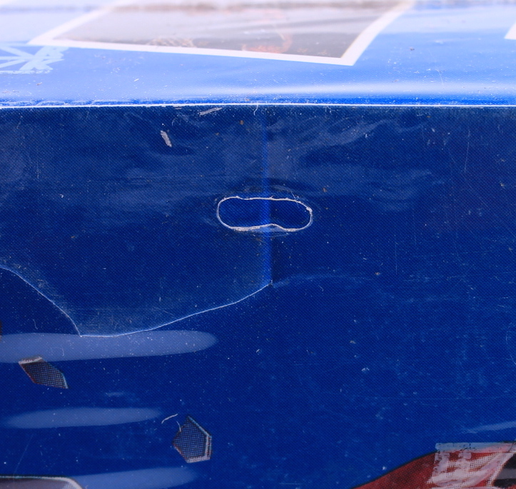 1992-93 Upper Deck Low Series Basketball Hobby Box with (36) Packs at PristineAuction.com 1992-93 Upper Deck Low Series Basketball Hobby Box with (36) Packs at PristineAuction.com