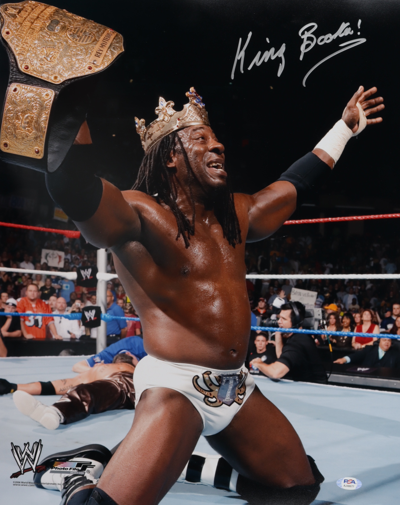 Booker T Signed WWE 16x20 Photo Inscribed "King Booker!" (PSA) at PristineAuction.com Booker T Signed WWE 16x20 Photo Inscribed "King Booker!" (PSA) at PristineAuction.com