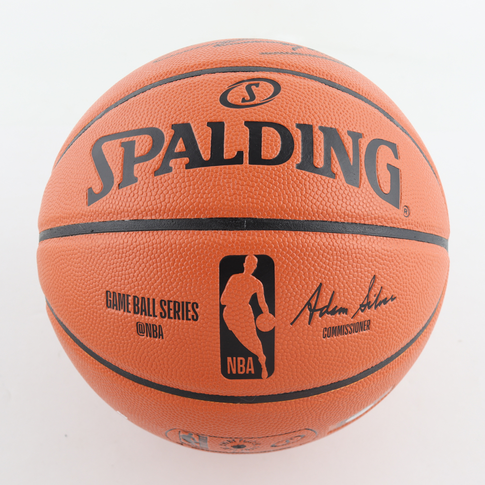 Shaquille O'Neal Signed Magic Logo NBA Game Ball Series Basketball (Schwartz Sports COA) at PristineAuction.com Shaquille O'Neal Signed Magic Logo NBA Game Ball Series Basketball (Schwartz Sports COA) at PristineAuction.com