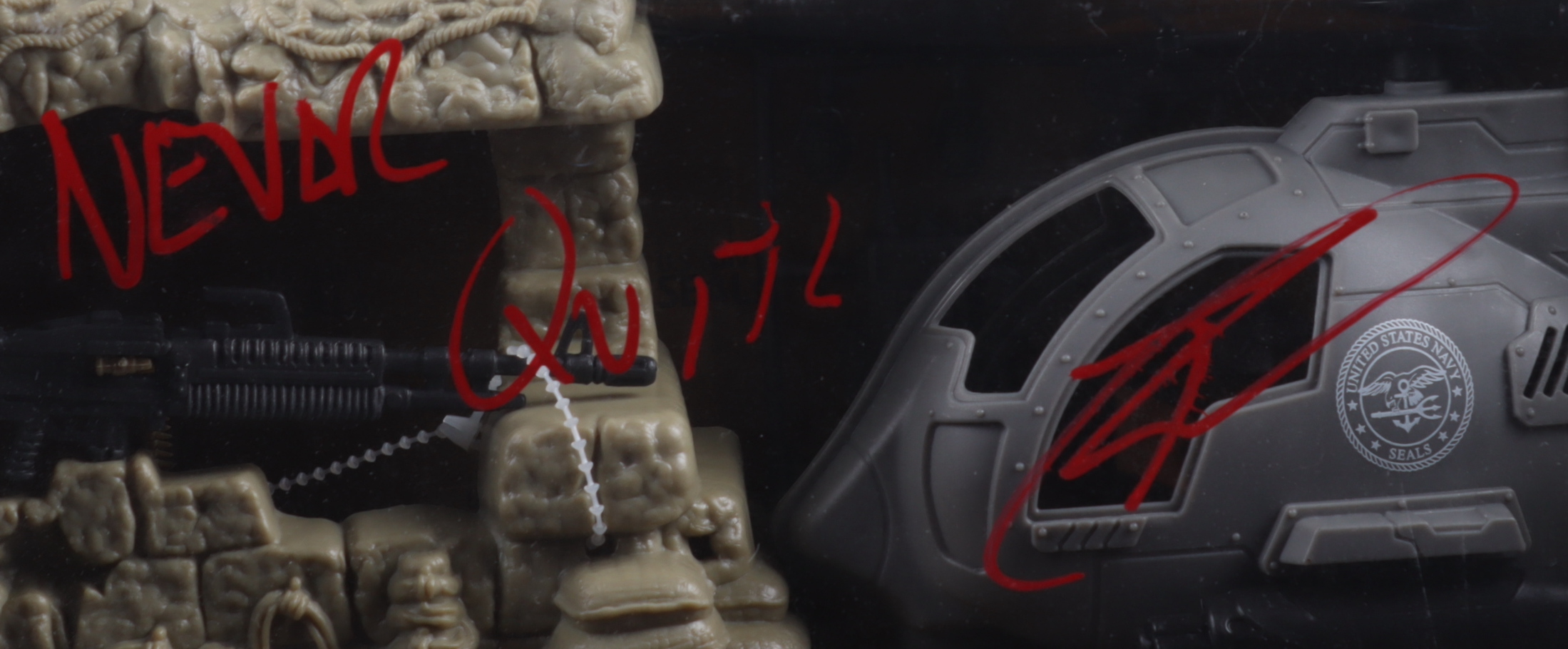 Robert O'Neill Signed "U.S. Navy Seals" Figurine Playset Inscribed "Never Quit!" (Beckett) at PristineAuction.com Robert O'Neill Signed "U.S. Navy Seals" Figurine Playset Inscribed "Never Quit!" (Beckett) at PristineAuction.com