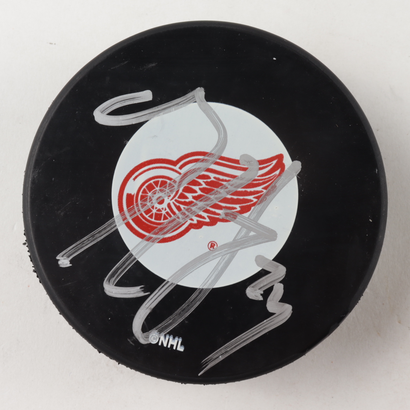 Darren McCarty Signed Red Wings Logo Hockey Puck (PSA COA) at PristineAuction.com Darren McCarty Signed Red Wings Logo Hockey Puck (PSA COA) at PristineAuction.com