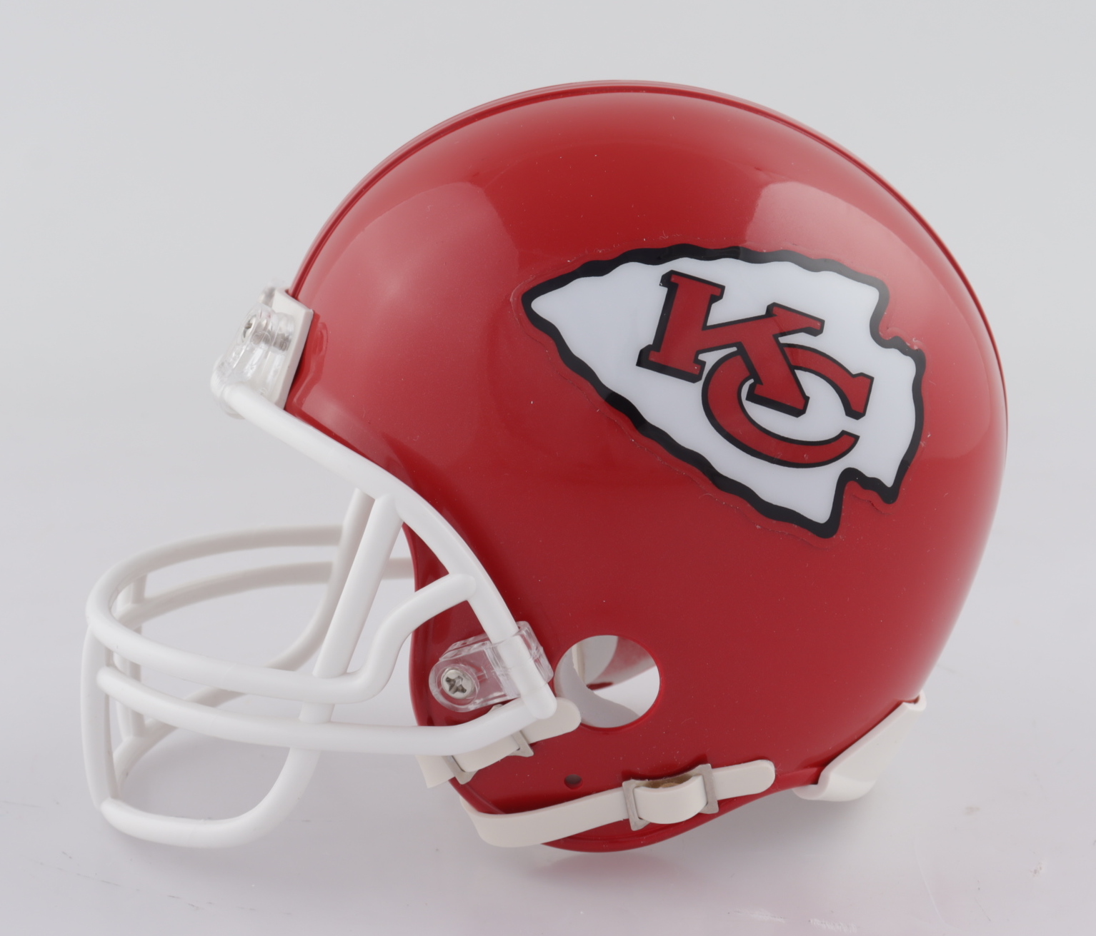 Tyreek Hill Signed Chiefs Mini-Helmet (JSA COA) at PristineAuction.com Tyreek Hill Signed Chiefs Mini-Helmet (JSA COA) at PristineAuction.com