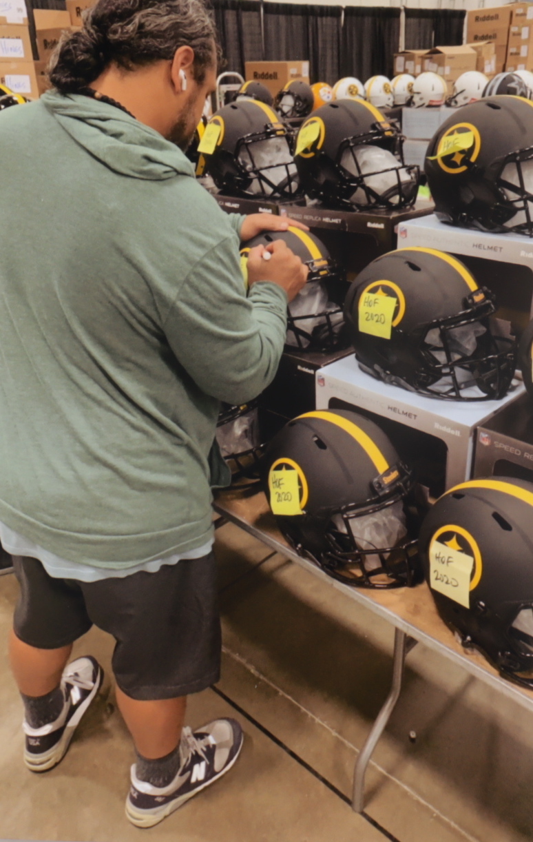 Troy Polamalu Signed Steelers Full-Size Authentic On-Field Eclipse Alternate Speed Helmet Inscribed "HOF 20" (JSA COA) at PristineAuction.com Troy Polamalu Signed Steelers Full-Size Authentic On-Field Eclipse Alternate Speed Helmet Inscribed "HOF 20" (JSA COA) at PristineAuction.com