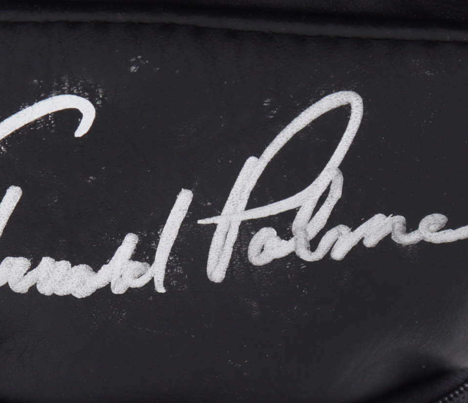Arnold Palmer Signed Hall of Fame Mini Golf Bag (JSA LOA) (See Description) at PristineAuction.com Arnold Palmer Signed Hall of Fame Mini Golf Bag (JSA LOA) (See Description) at PristineAuction.com
