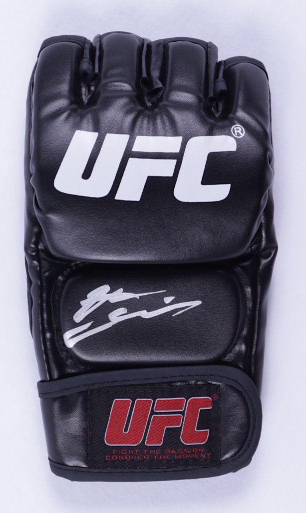 Nate Diaz Signed UFC Glove (JSA COA) at PristineAuction.com Nate Diaz Signed UFC Glove (JSA COA) at PristineAuction.com