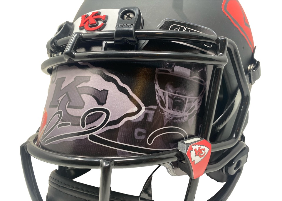 Patrick Mahomes Signed Chiefs Full-Size Authentic On-Field Eclipse Alternate Speed Helmet with Custom Visor (Fanatics Hologram) at PristineAuction.com Patrick Mahomes Signed Chiefs Full-Size Authentic On-Field Eclipse Alternate Speed Helmet with Custom Visor (Fanatics Hologram) at PristineAuction.com
