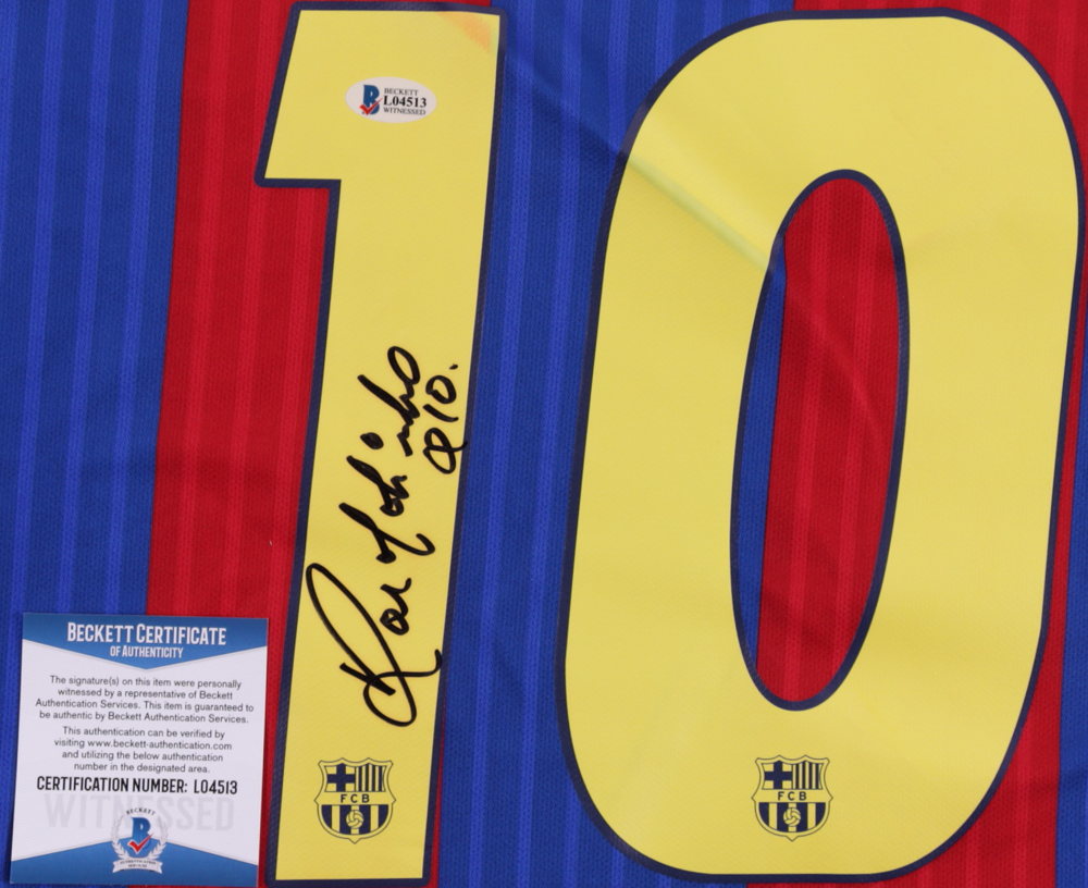Ronaldinho Signed FC Barcelona Jersey Inscribed "R10" (Beckett COA) (See Description) at PristineAuction.com Ronaldinho Signed FC Barcelona Jersey Inscribed "R10" (Beckett COA) (See Description) at PristineAuction.com