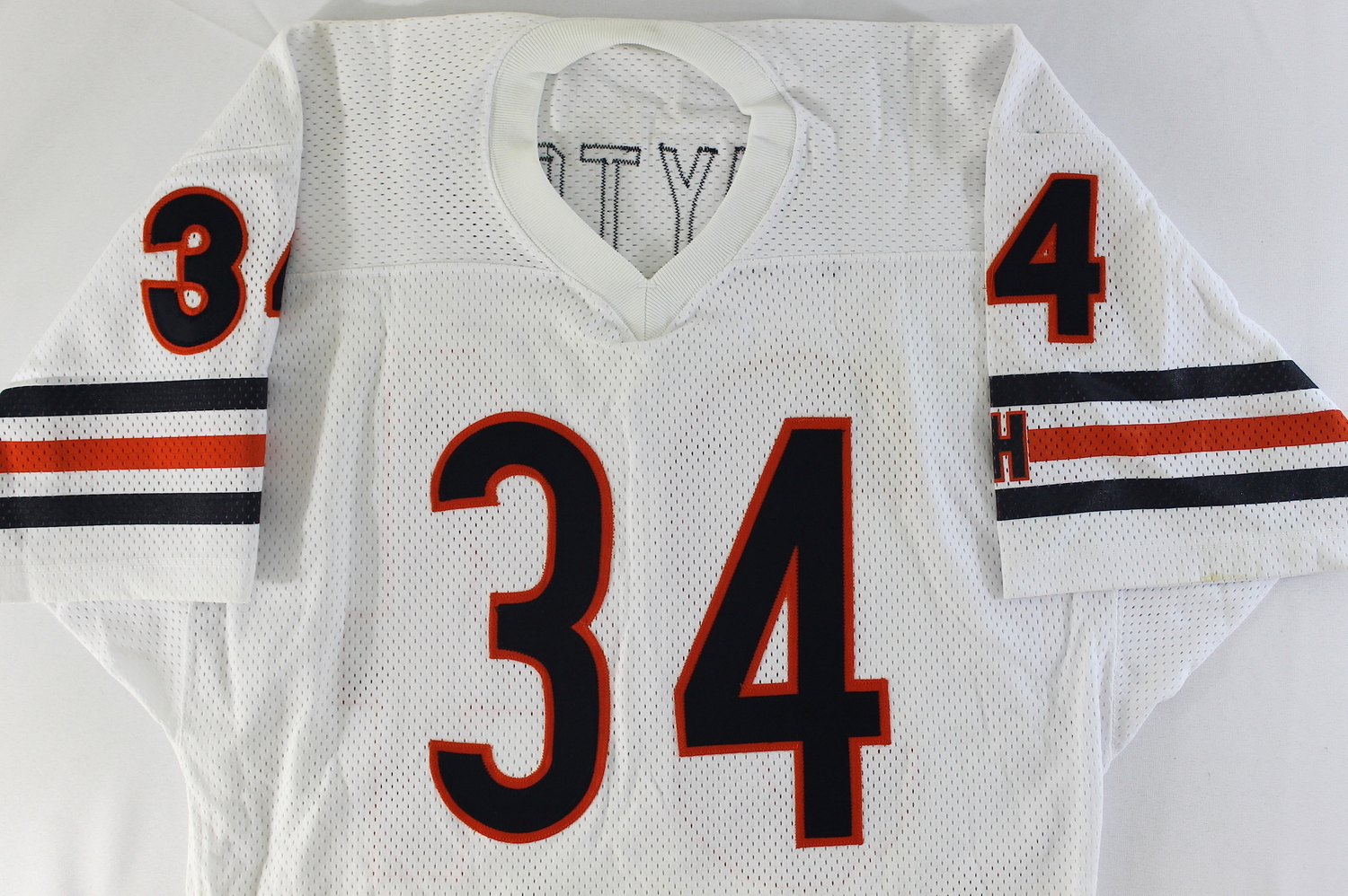 Walter Payton Signed Bears Jersey Inscribed "Sweetness", "16,726", & "110TDs" (Steiner COA) at PristineAuction.com Walter Payton Signed Bears Jersey Inscribed "Sweetness", "16,726", & "110TDs" (Steiner COA) at PristineAuction.com