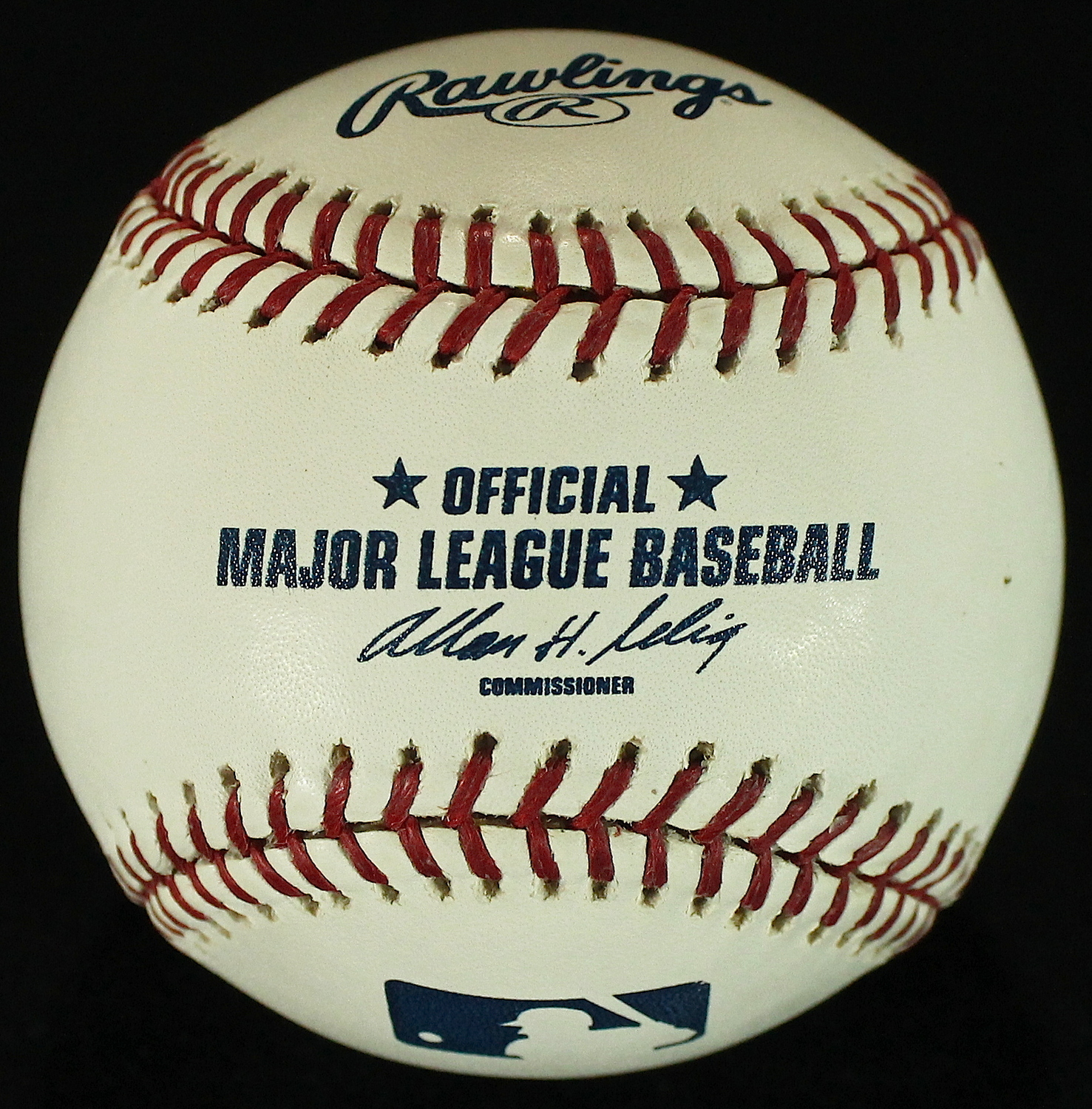 Willie Mays Signed OML Baseball (Say Hey Hologram) at PristineAuction.com Willie Mays Signed OML Baseball (Say Hey Hologram) at PristineAuction.com