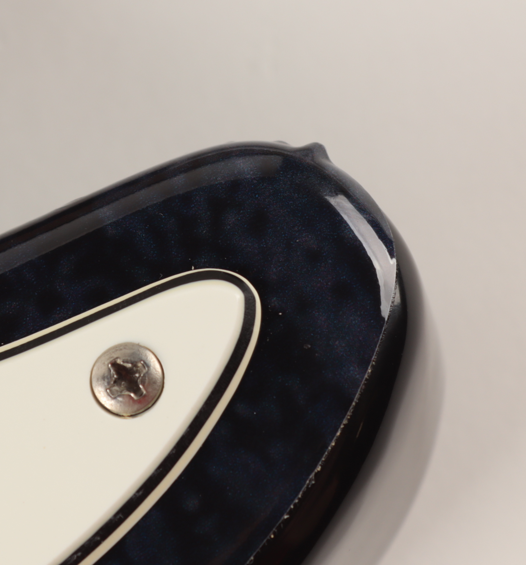 Shania Twain Signed Custom 39" Electric Guitar (JSA COA) at PristineAuction.com Shania Twain Signed Custom 39" Electric Guitar (JSA COA) at PristineAuction.com